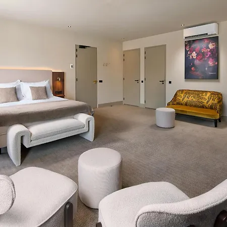 The Saints Hotel 's-Hertogenbosch (Den Bosch)