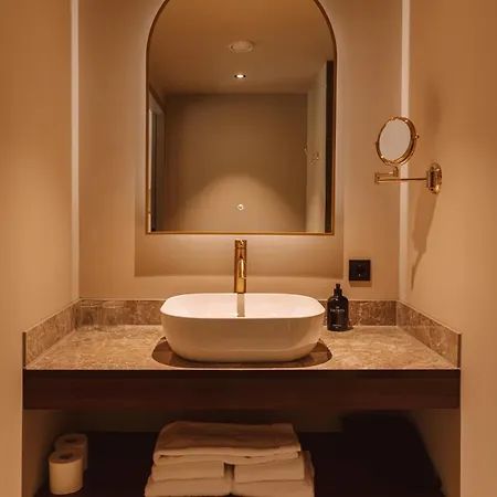 The Saints Hotel 4*