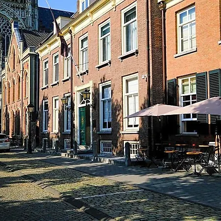 Hotel The Saints 's-Hertogenbosch (Den Bosch)