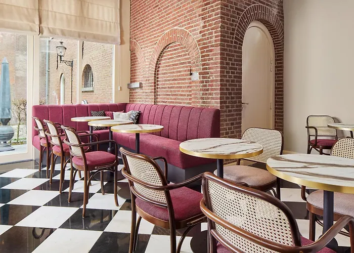 The Saints دين بوس